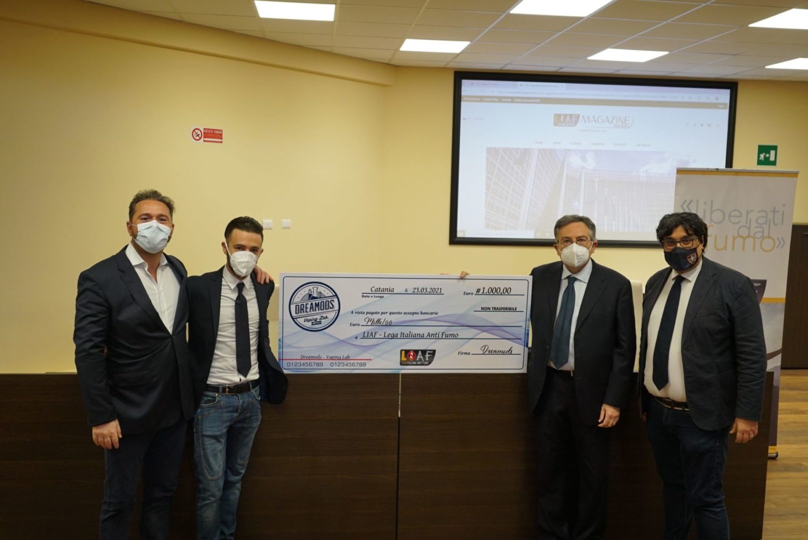 geekvape aegis solo 3 istruzioni Vendita sigarette elettroniche Catania main image 1